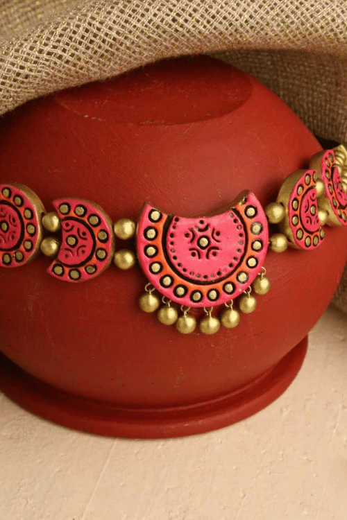 Mridah Pink And Orange 'Chandrakala' Terracotta Choker Set With Maangtika