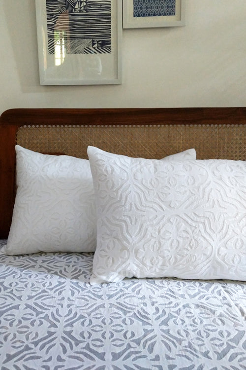 Okhai 'Tessellate' Pure Cotton Applique Work Bed Cover Set