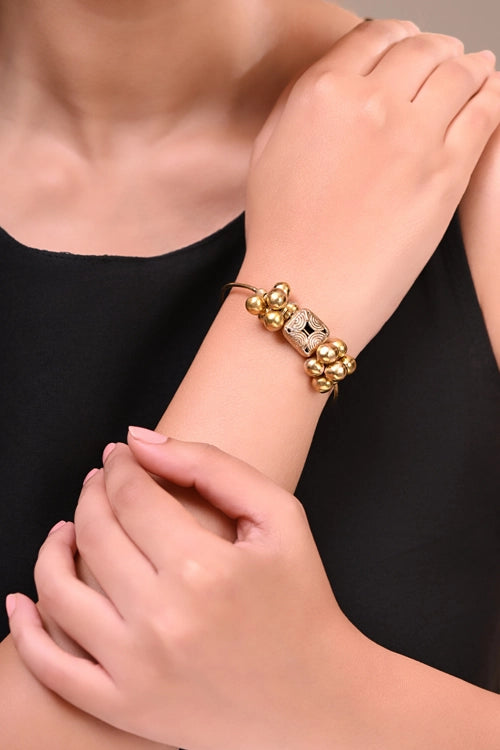 Miharu Handmade Beaded Bracelet