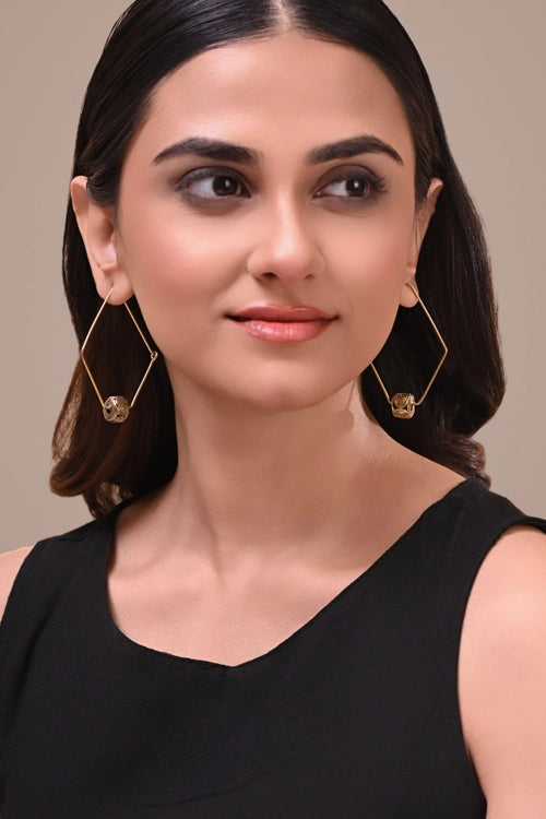 Miharu Advika Heritage Triangle Drops