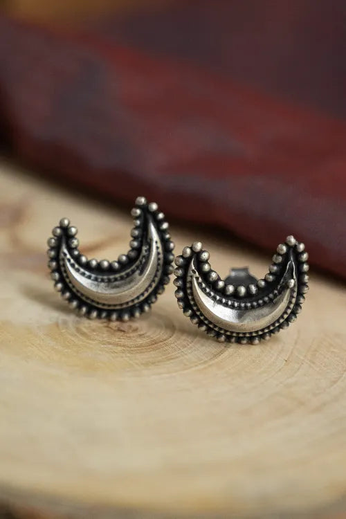 TICH Pure Silver Traditional Maharashtrian Earrings - Ardhachand