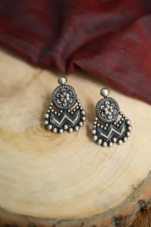 TICH Pure Silver Traditional Maharashtrian Earrings - Chandra-Tilak