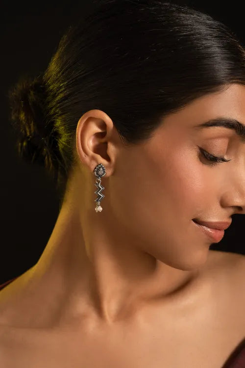 TICH Pure Silver Traditional Maharashtrian Earrings - Leher