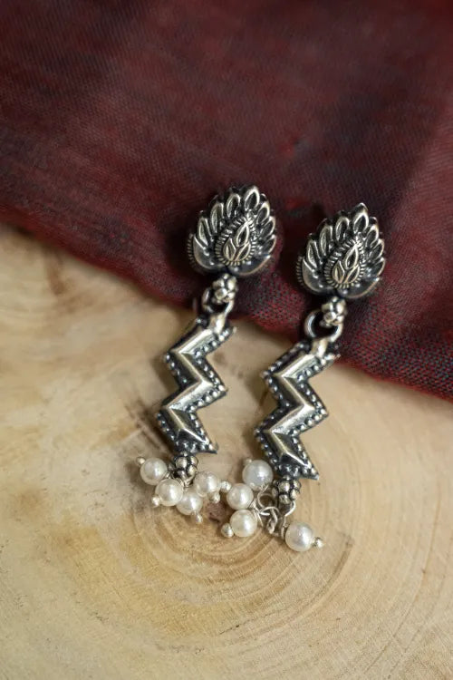 TICH Pure Silver Traditional Maharashtrian Earrings - Leher