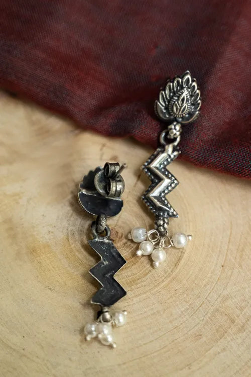 TICH Pure Silver Traditional Maharashtrian Earrings - Leher