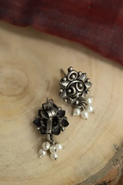 TICH Pure Silver Traditional Maharashtrian Earrings -  Chandratara