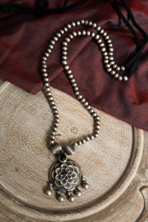 TICH Pure Silver Traditional Maharashtrian Neckpiece - Gulab