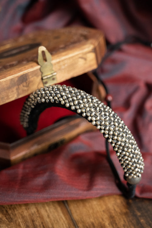 TICH Pure Silver Traditional Maharashtrian Neckpiece - Gadithushi