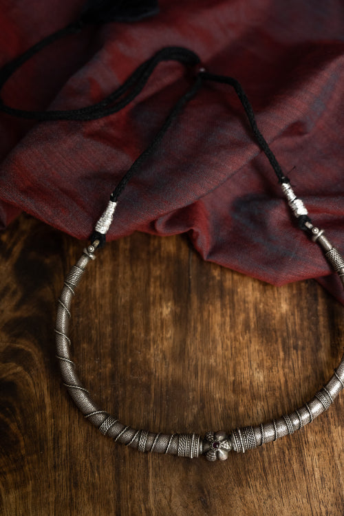 TICH Pure Silver Traditional Maharashtrian Neckpiece - The Hasli