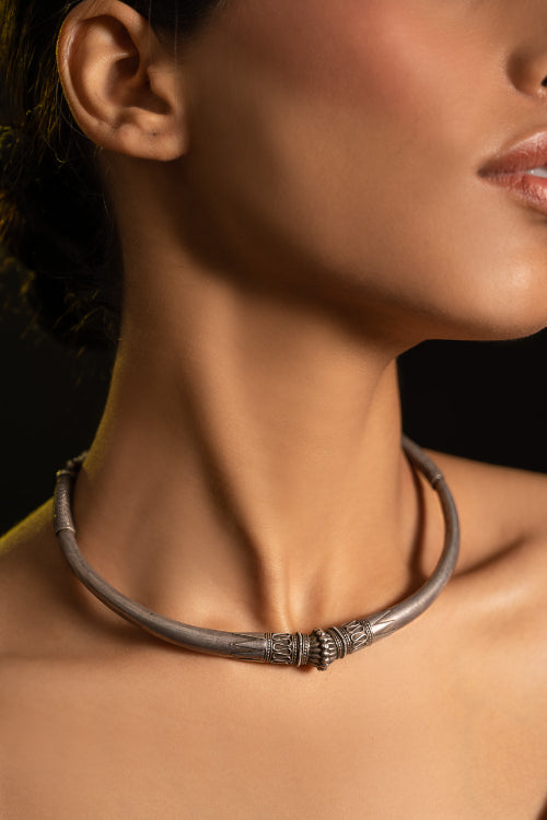 TICH Pure Silver Traditional Maharashtrian Neckpiece - Classic Hasli
