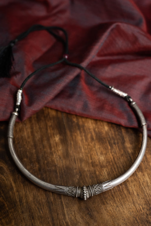 TICH Pure Silver Traditional Maharashtrian Neckpiece - Classic Hasli