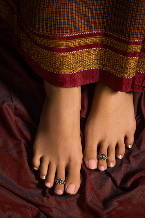 TICH Pure Silver Traditional Maharashtrian Toe Rings - Nupura (Set Of 2)