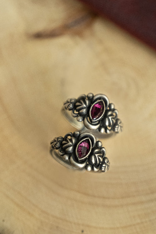 TICH Pure Silver Traditional Maharashtrian Toe Rings - Nupura (Set Of 2)