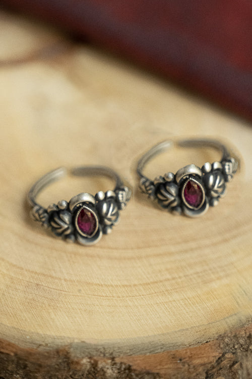 TICH Pure Silver Traditional Maharashtrian Toe Rings - Nupura (Set Of 2)