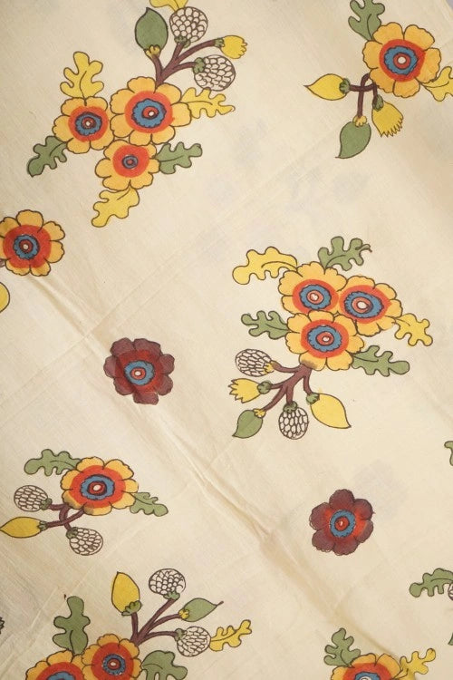 Creative Bee Hand Woven Natural Dye 'Pen & Petal' Hand-Painted Kalamkari Cotton Fabric-1Meters