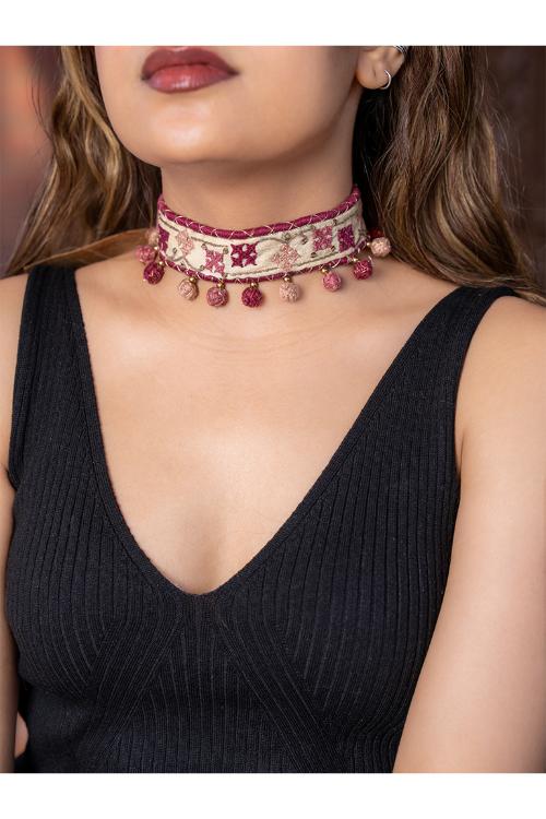 Craftroots Ivory Thread Ball Rabari Choker