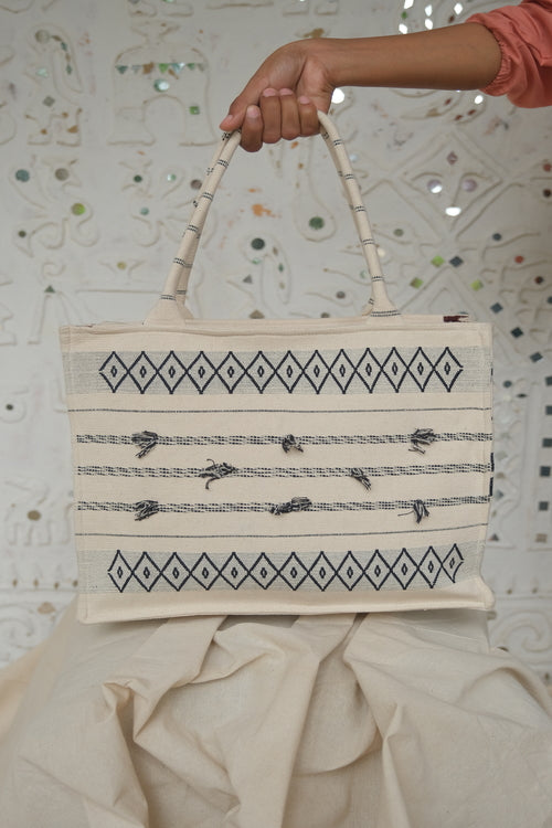 Nuta, Handwoven Cotton Tote Bag