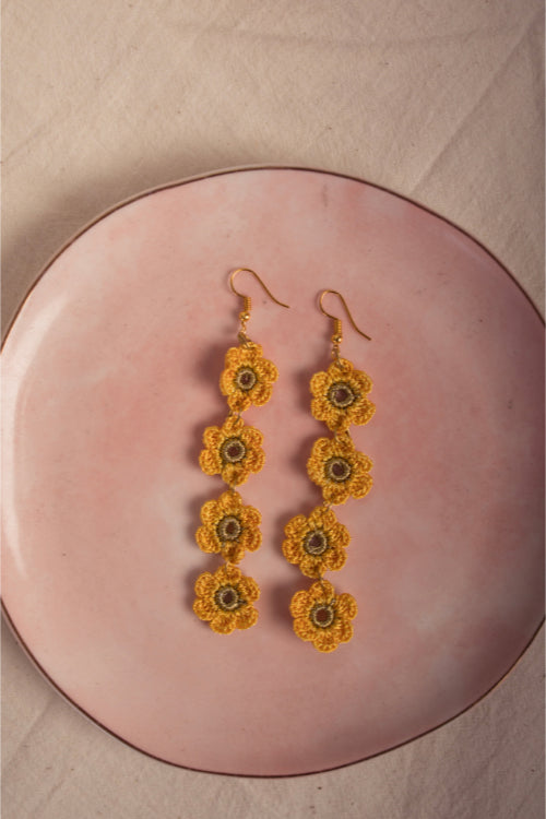 Samoolam Yellow Daisies Danglers
