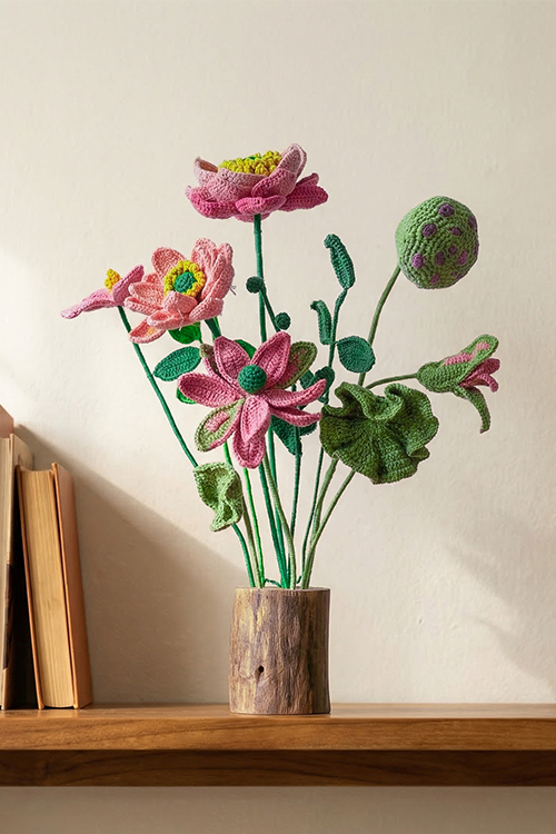 Samoolam Blushing Lotus Harmony - Crochet Flower Bouquet