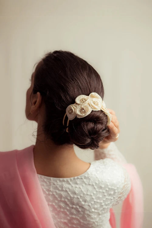 Samoolam Chandani Raat - Gajra