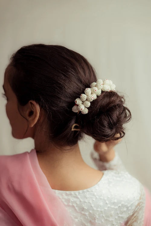 Samoolam White Mogra Moti - Gajra