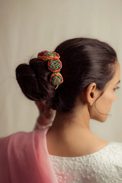 Samoolam Rainbow Daisies - Gajra