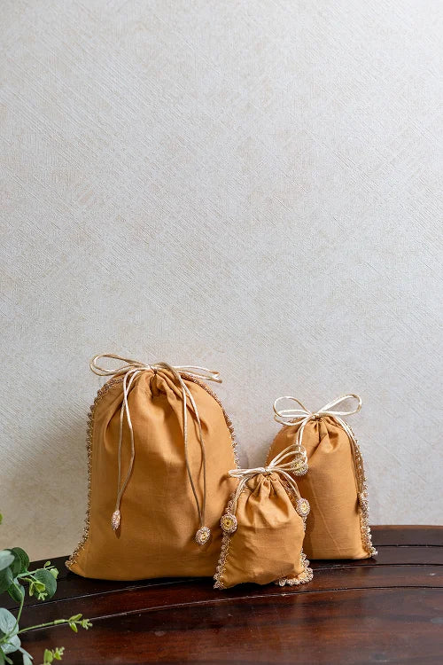 Samoolam Festive Gift Pouch (Set Of 3) - Neutral