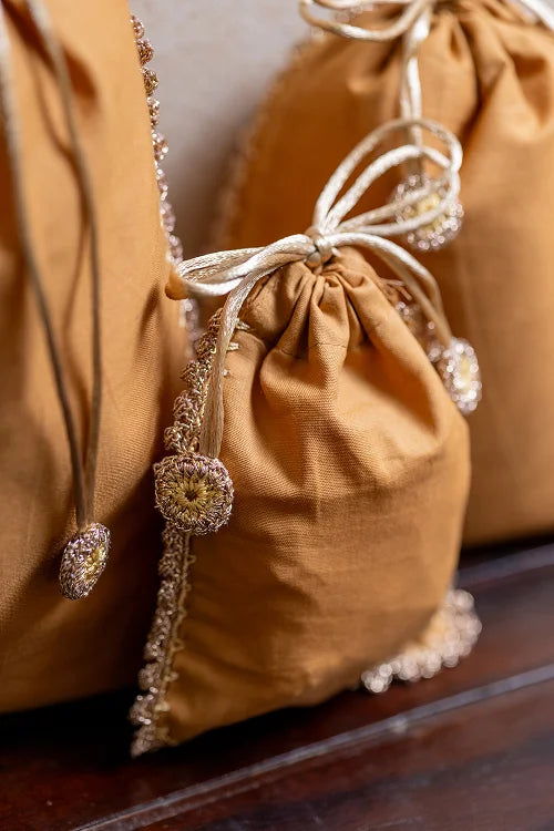 Samoolam Festive Gift Pouch (Set Of 3) - Neutral