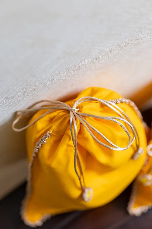 Samoolam Festive Gift Pouch (Set Of 3) - Yellow