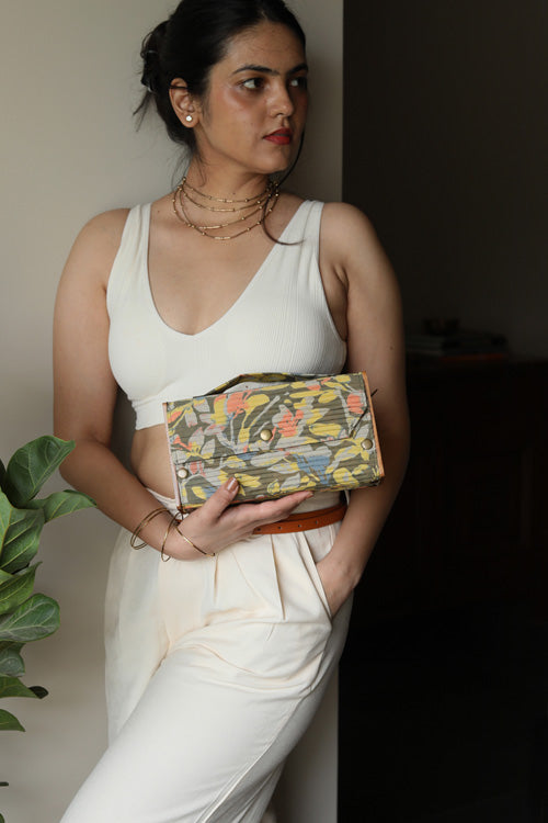 Lukka Chuppi Box Clutch Gift Box - Gift For Her