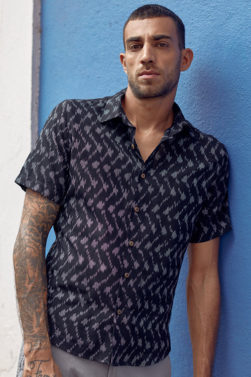 Black Carnation Printed Pure Cotton Half Sleeves Shirt For Men Online.