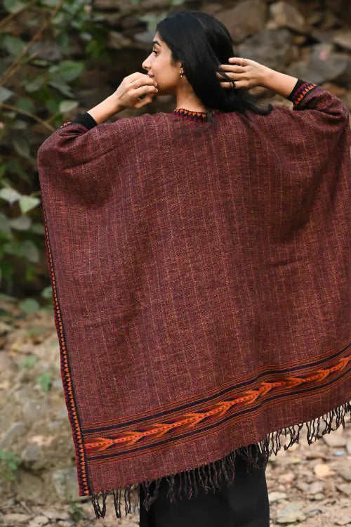 The ICH Exclusive Soft Himachal Wool Poncho With Woven Border - Mountain Berry
