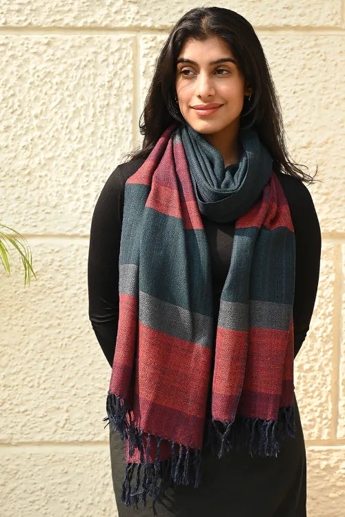 The ICH Fine, Soft Himachal Wool Self Striped Stole - Ashen Blue