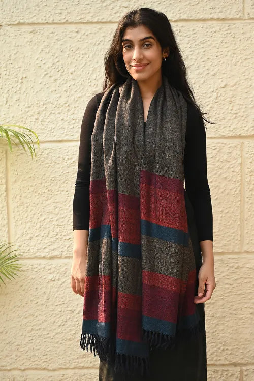 The ICH Fine, Soft Himachal Wool Self Striped Stole - Woody Mist