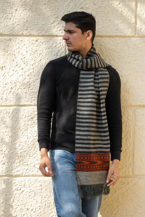 The ICH Light & Warm Himachal Muffler - Fog & Flint Trail