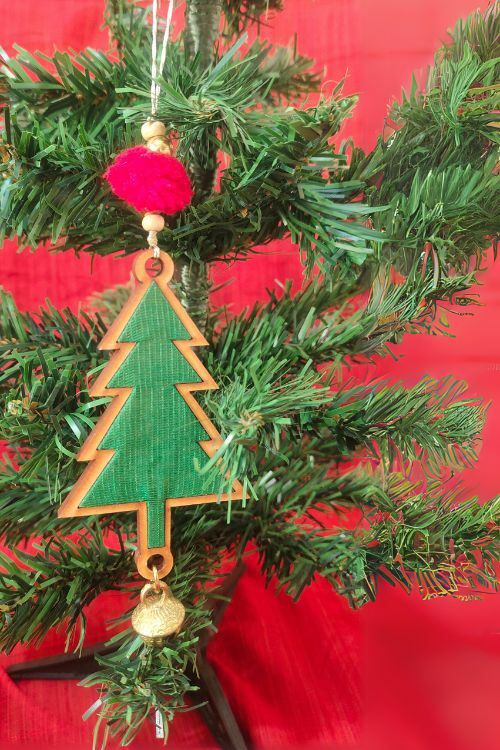 Whe Solid Green Christmas Tree Repurposed Wood & Upcycled Fabric Christmas Charm Combo Of 3