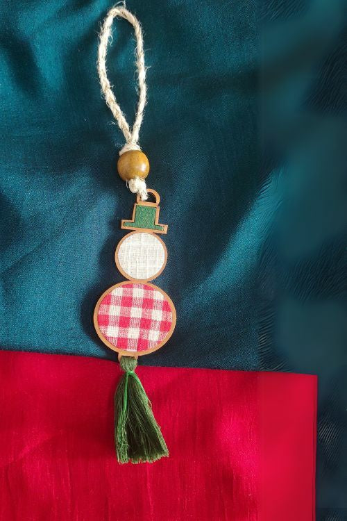 Whe Check Fabric Mix Christmas Charms Combo Of 4