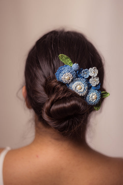 Samoolam Guncha Blue Daisy Bush - Hair Comb Pin