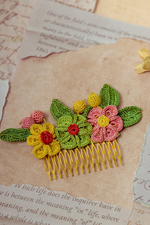 Samoolam Guncha Colored Geraniums - Hair Comb Pin