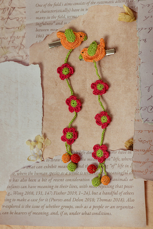 Samoolam Guncha Birdies And Red Bloom - Hair Clips