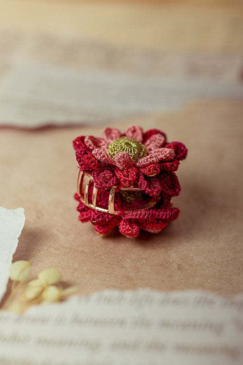 Samoolam Guncha Dahlia Labyrinth - Hair Clutch