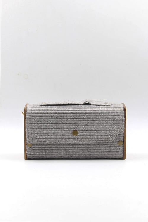 Lukka Chuppi Cadet Box Clutch - Single Sleeve