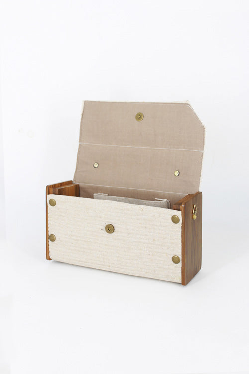 Lukka Chuppi Oat Box Clutch - Single Sleeve