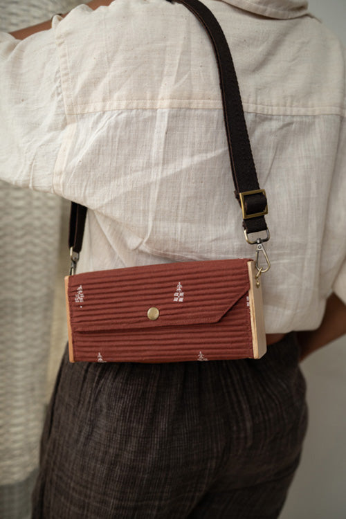 Lukka Chuppi Cocoa Mini Clutch - Single Sleeve