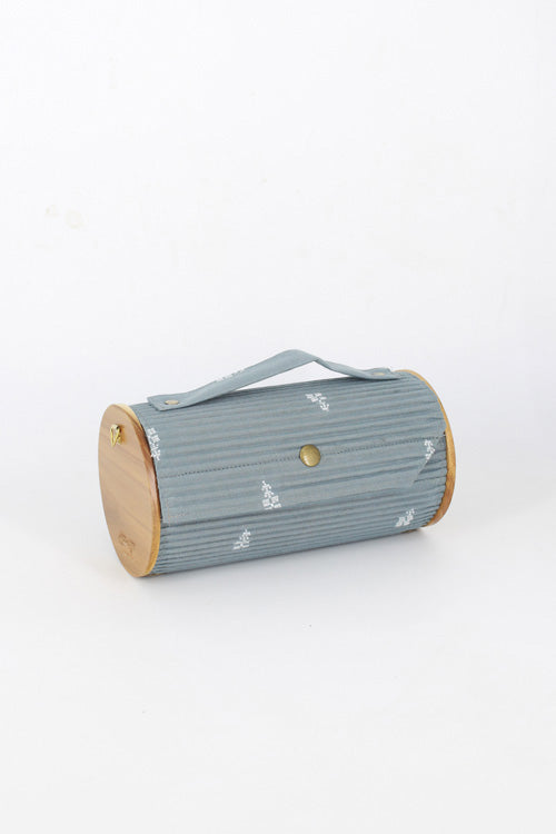 Lukka Chuppi Ash Gray Round Clutch - Single Sleeve