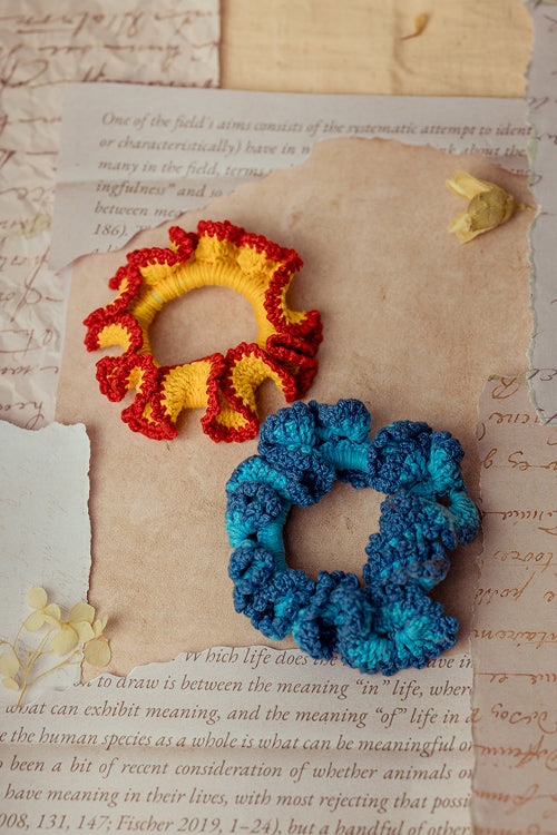 Samoolam Guncha Yellow Blue Pop Cluster Scrunchie (Set Of 2)