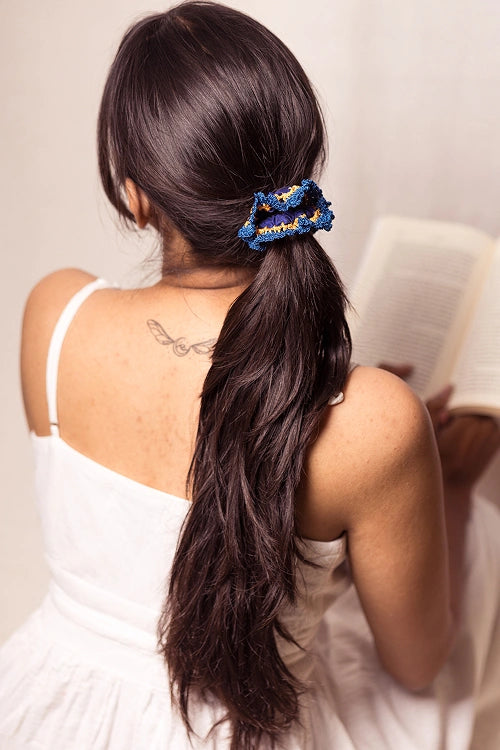 Samoolam Guncha Red Indigo Pop Bloom Scrunchie (Set of 2)