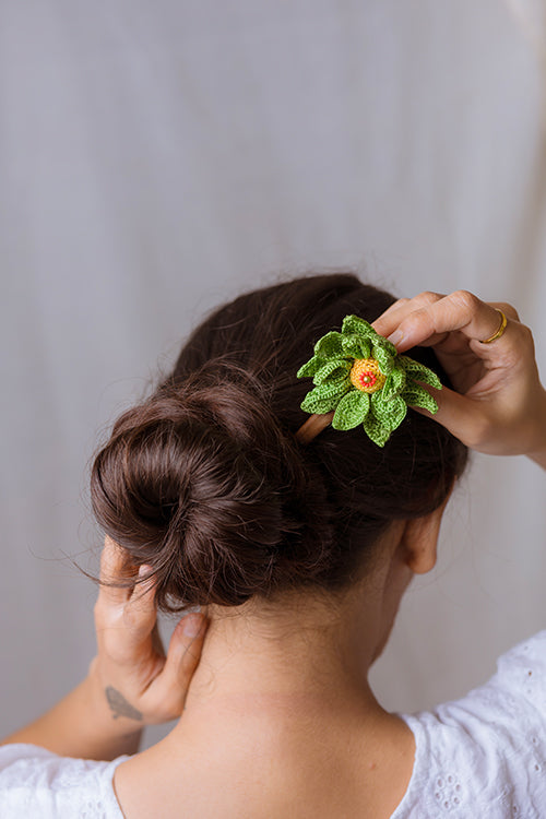 Samoolam Handmade Crochet Hairstick ~  Green Camelia
