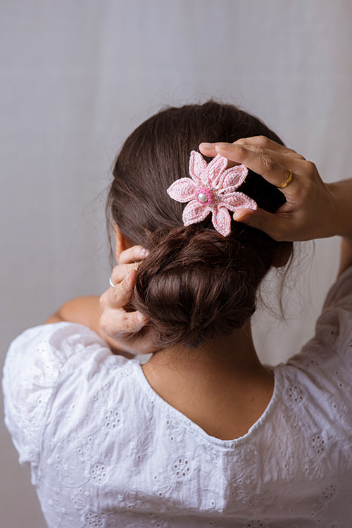 Samoolam Handmade Crochet Hairstick ~  Soft Pink Cosmos