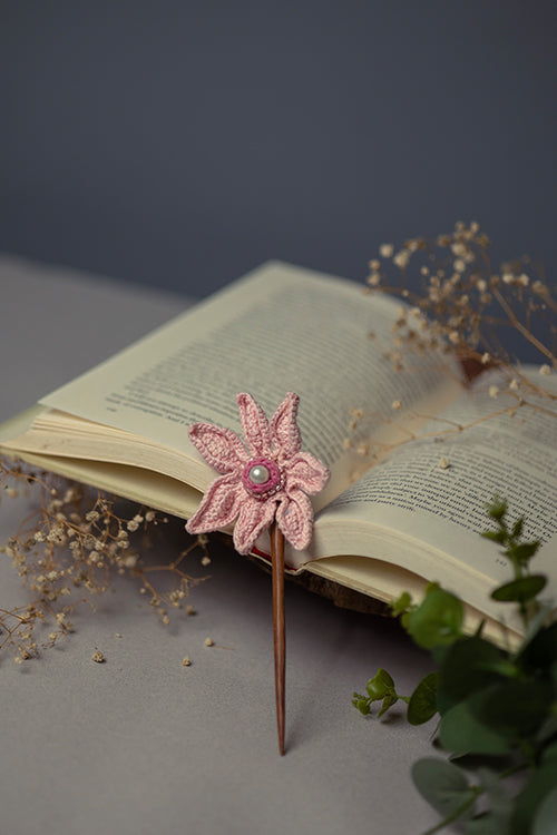 Samoolam Handmade Crochet Hairstick ~  Soft Pink Cosmos